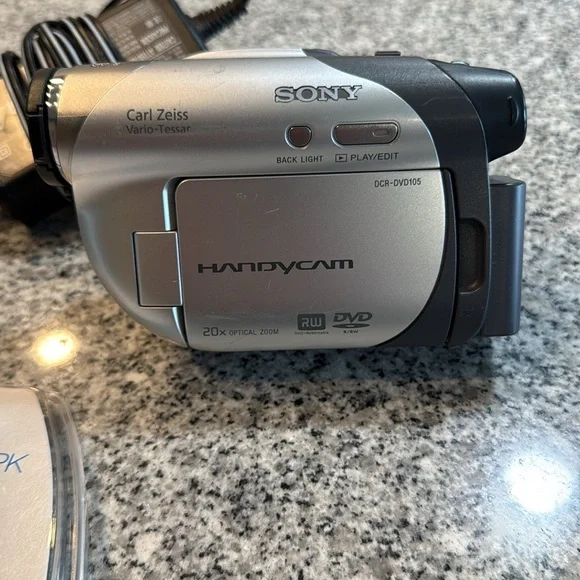 Sony Handycam DCR-DVD105E Camcorder with Mini DVD-RW Discs - Picture 4 of 8